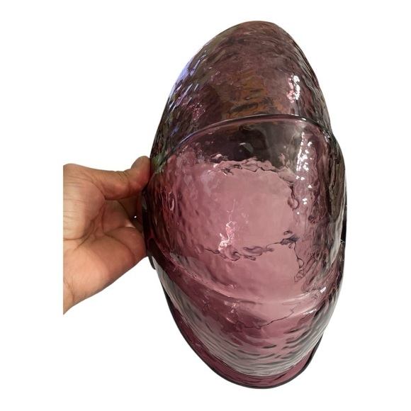 Large Elegant Purple round Ribbed Glass Vase. 6” Tall and 25” all way around. - Picture 5 of 10